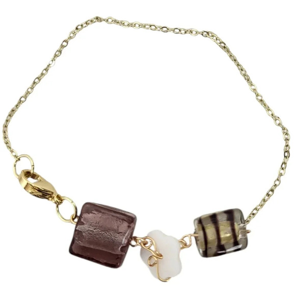 Sterling Silver Mother Of Pearl Hibiscus Flower Bracelet - Picture 1 of 2